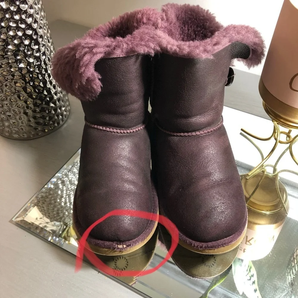UGG Australia Bailey Button Suede Kids Boots .